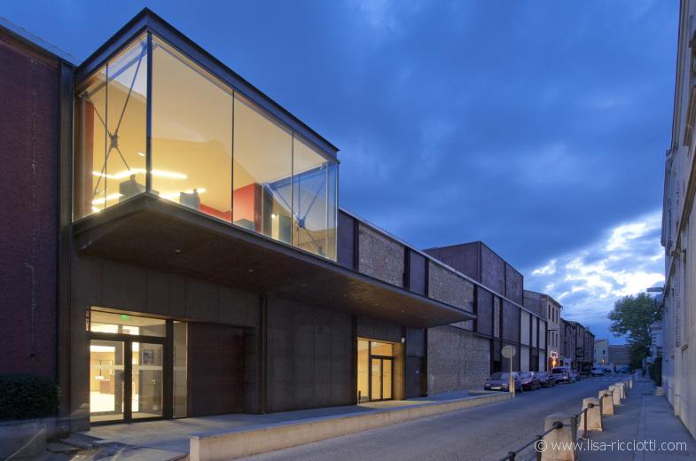 Lisa Ricciotti - photographe architecture theatre de thuir
